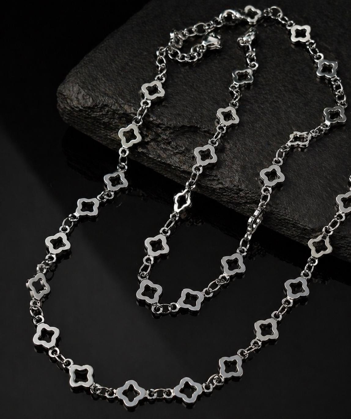 Stainless Steel Double-Layer Clover Necklace 6 mm – Silver | Women – 2