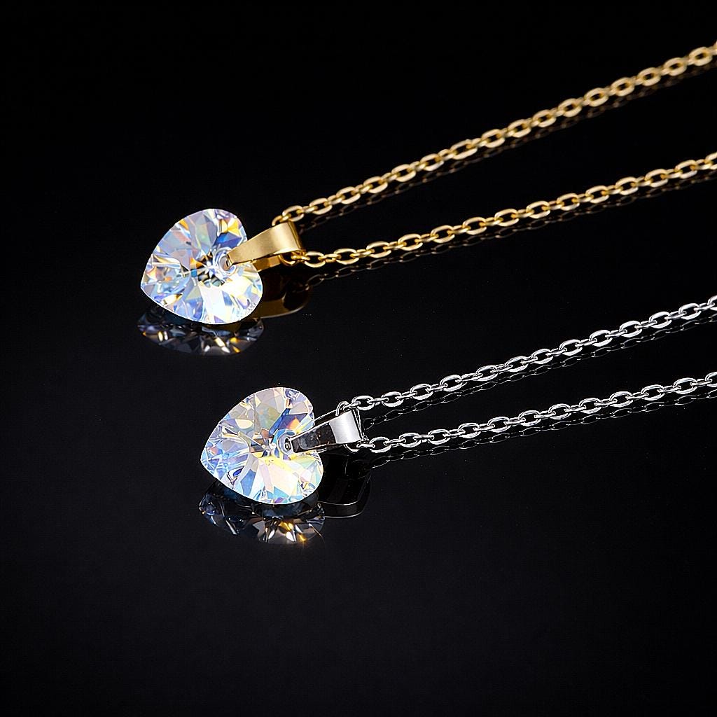 Necklace with Original Preciosa® MAXIMA Heart Crystal 10 mm – Gold or Silver | Women – 1