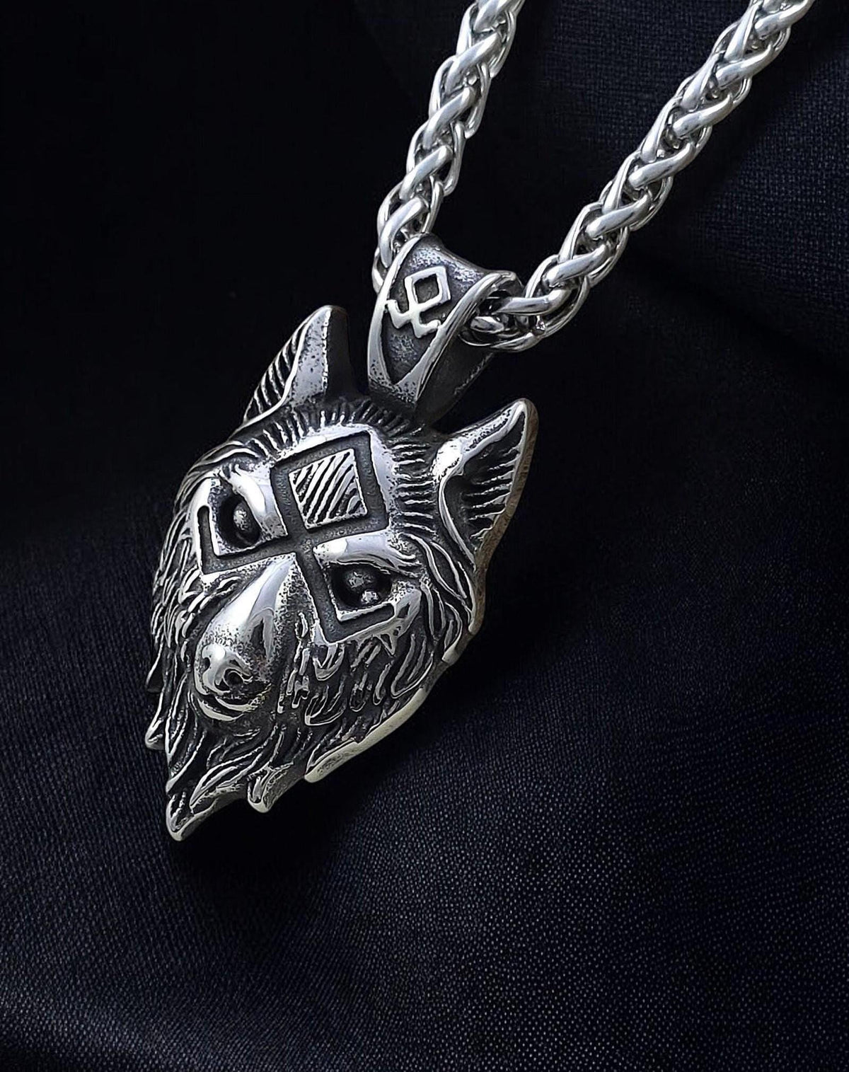 Stainless Steel Braided Chain 4 mm with Viking Wolf Pendant – Silver | Women & Men – 2